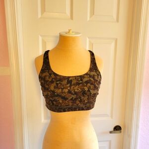 Lululemon Green Camo Energy Sports Bra Size 8‎ Yoga Gym Lounge